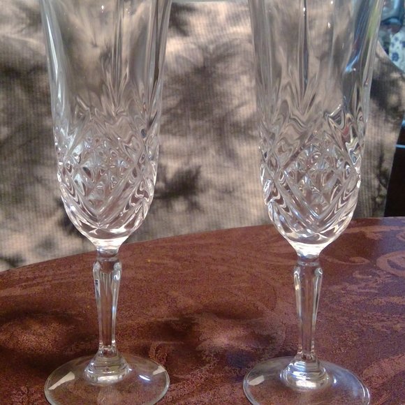 Pair - Cristal D'Arques Durand "MASQUERADE" Crystal Champagne Glasses 7 7/8" - Picture 2 of 2